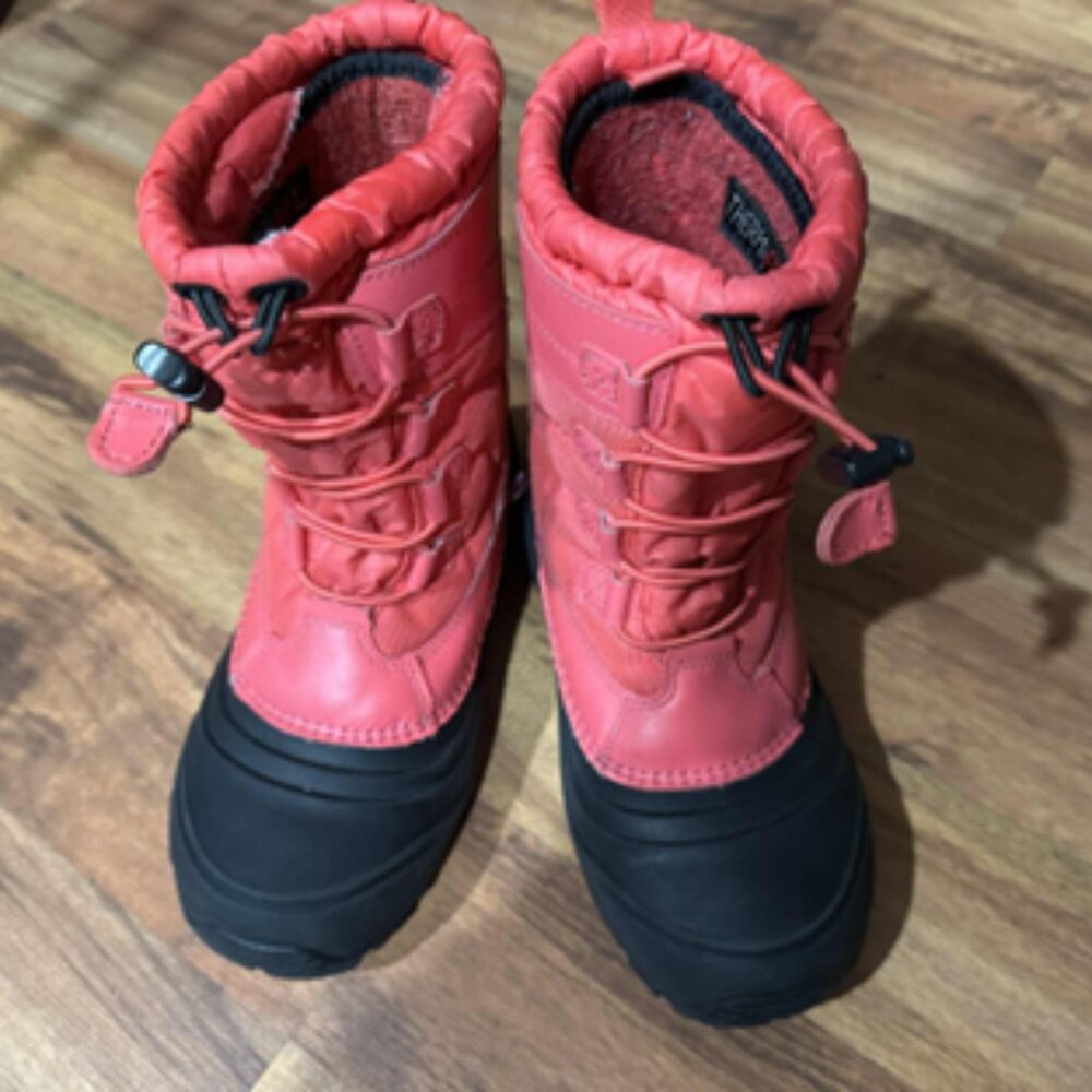 EUC The North Face Alpenglow IV Cabaret Pink/TNF Black-size 4Y